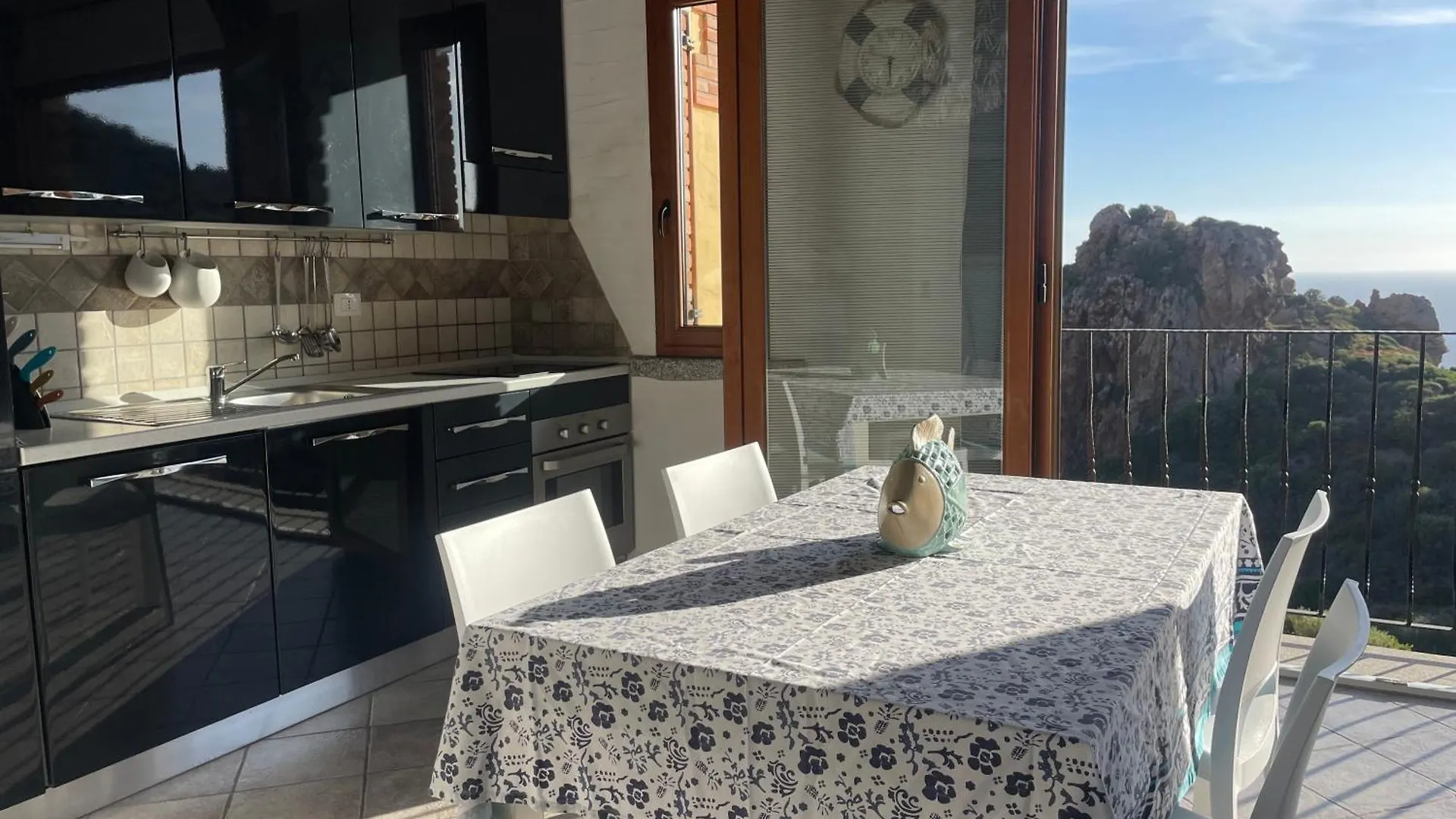 Villa Tanca Piras - Emozioni A Strapiombo Sul Mare!!! à Nebida Hébergement de vacances