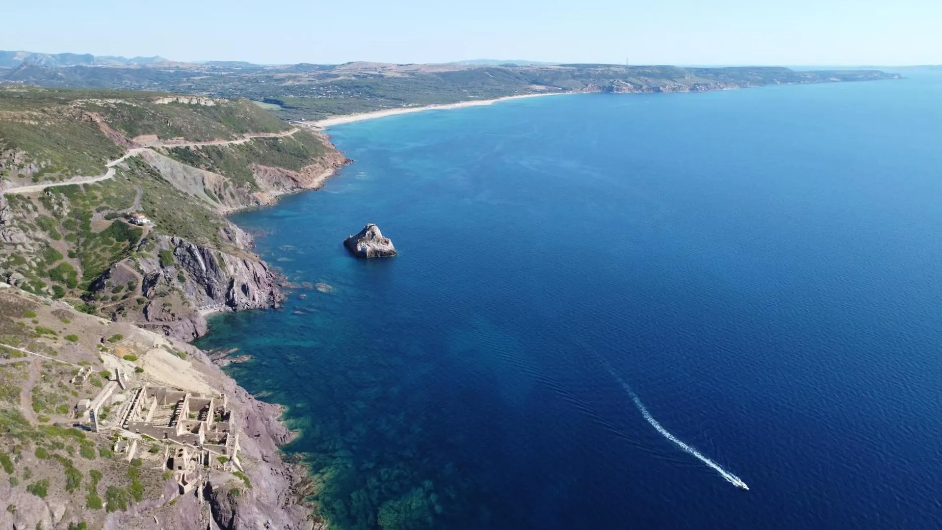 Villa Tanca Piras - Emozioni A Strapiombo Sul Mare!!! à Nebida Hébergement de vacances